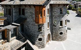 Grey Castle garnì&suite