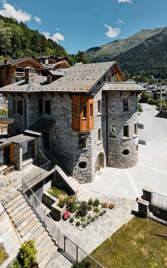 Grey Castle Garni&Suite Ponte Di Legno Esterno foto